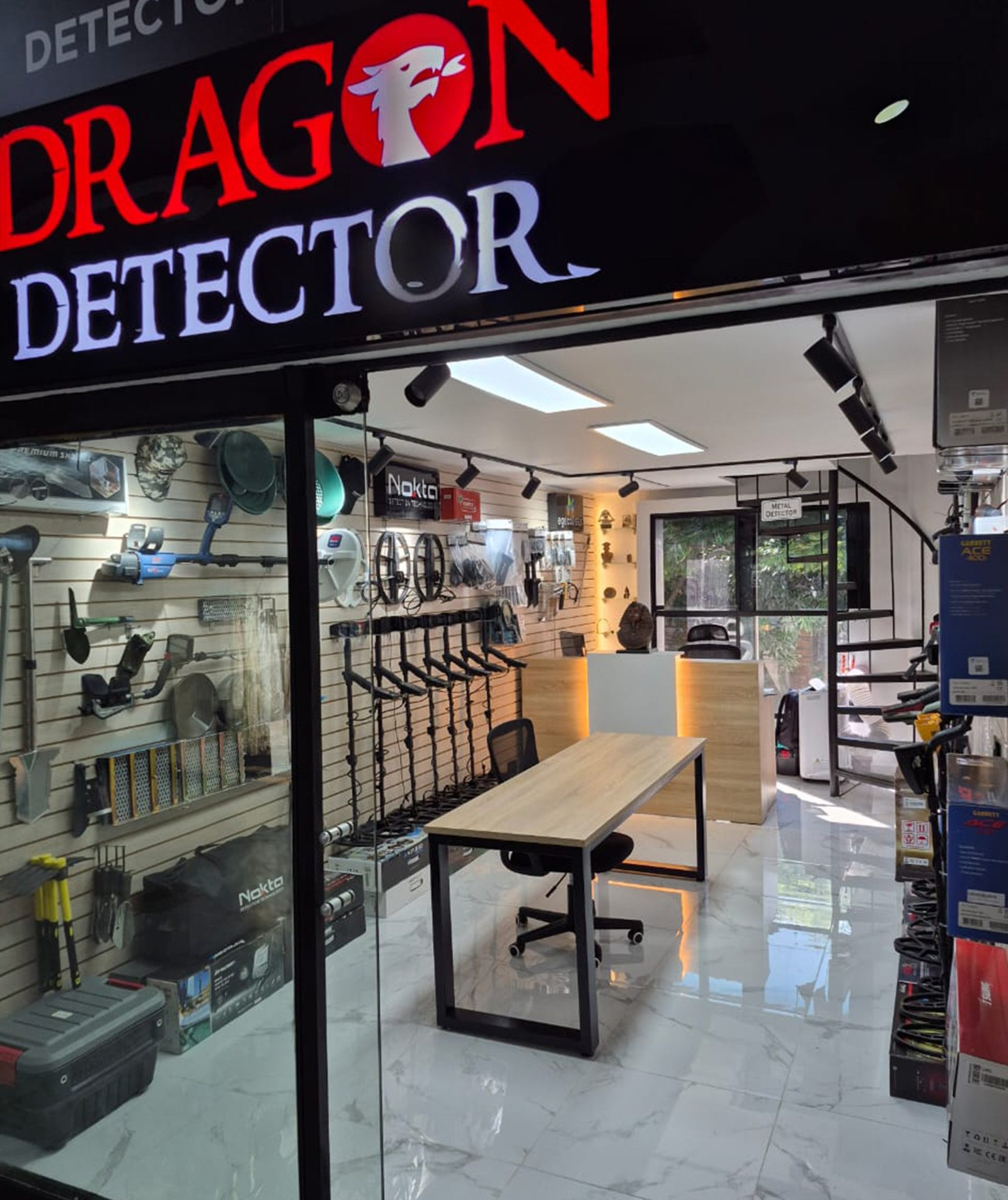 IMAGENES_0000_DRAGON DETECTOR MEDELLIN 2