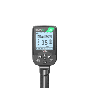 Pantalla del detector de metales Nokta Simplex Lite mostrando interfaz intuitiva.