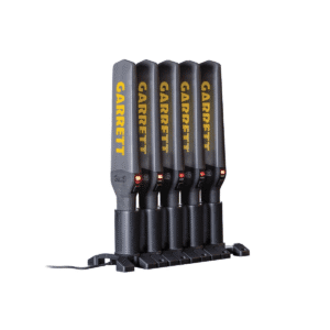 Base de carga múltiple para 5 detectores de metales Garrett Guide.