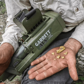 Pepitas de oro encontradas en campo con el detector de inducción Garrett ATX.